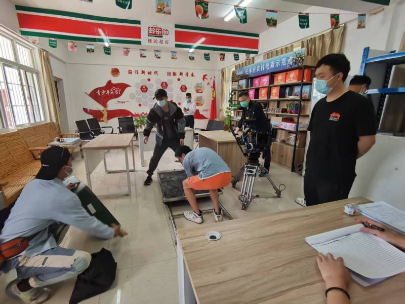 吕梁广告片拍摄公司：极简主义践行者，少即是多的视觉哲学